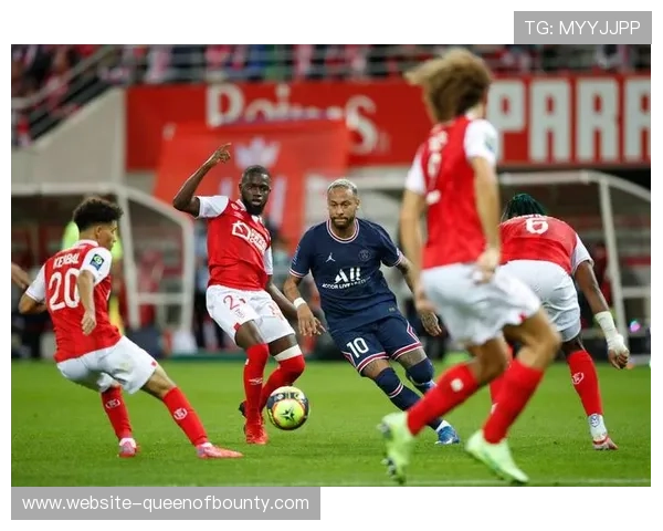 草根逆袭的三大支柱：解析朗斯意外领跑法甲积分榜